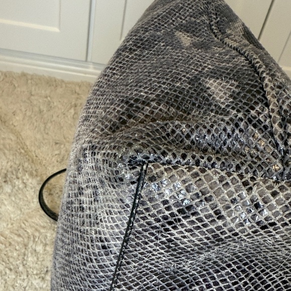 Tory Burch Thea Gray Snake Embossed Tote - Picture 11 of 16